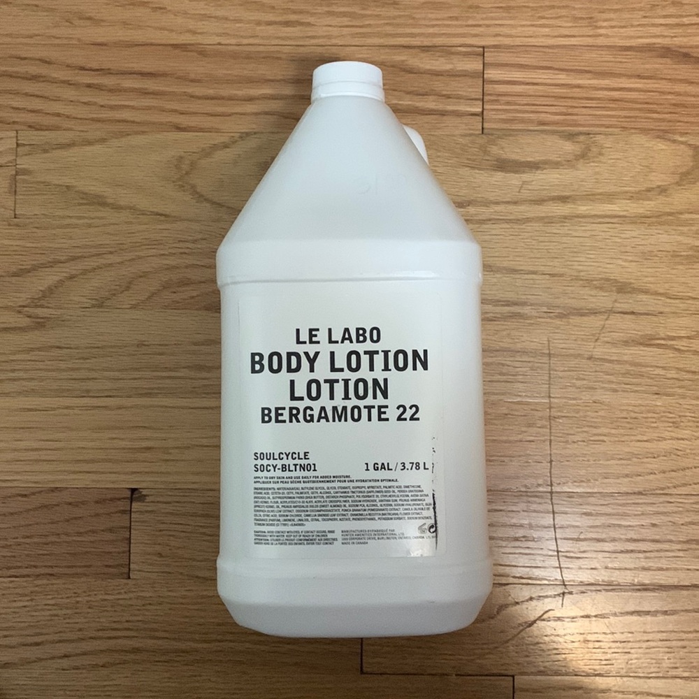 LE LABO Bergemote 22 body lotion (half full gallon)